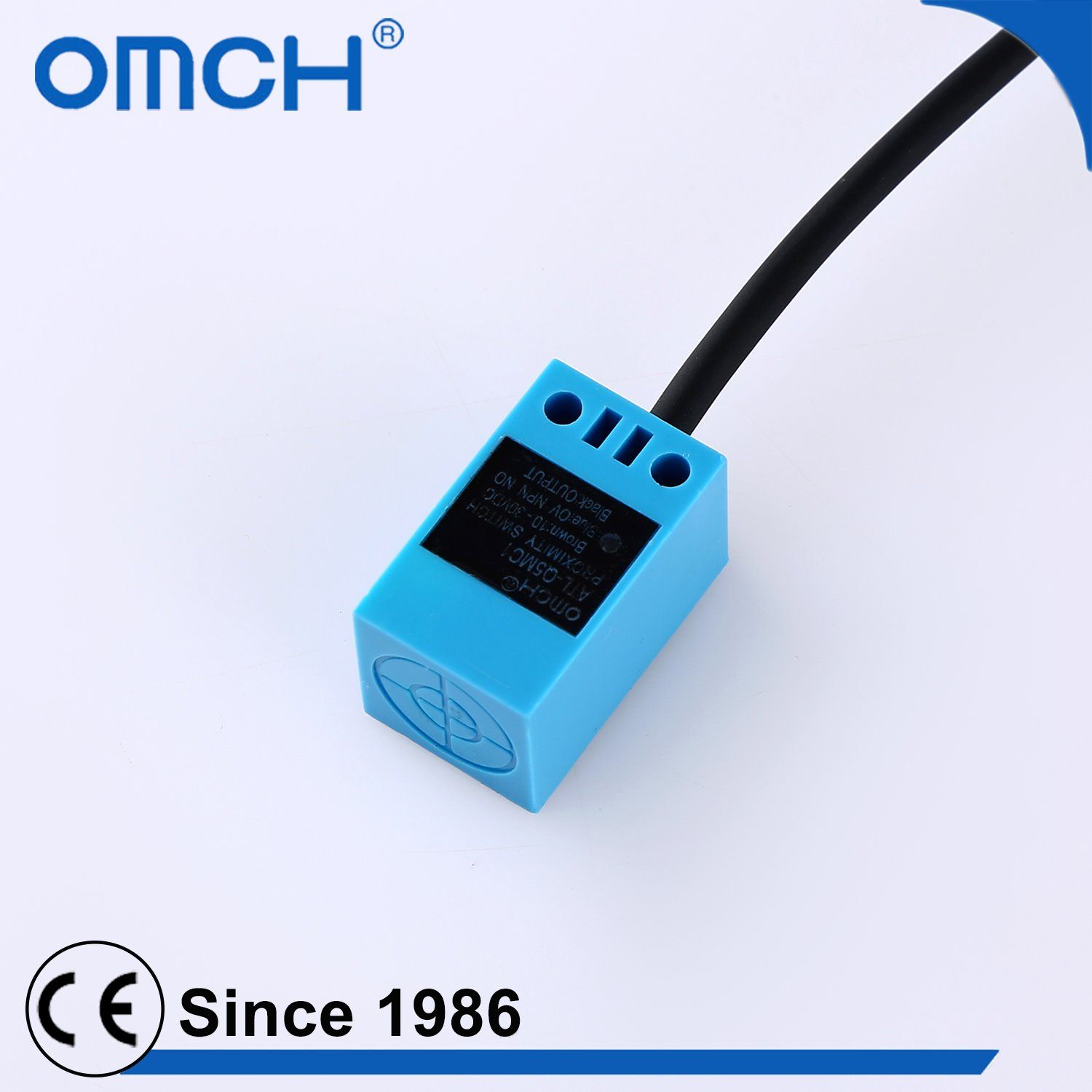 PNP Waterproof Proximity Switch Sensor for 5mm Metal Detection