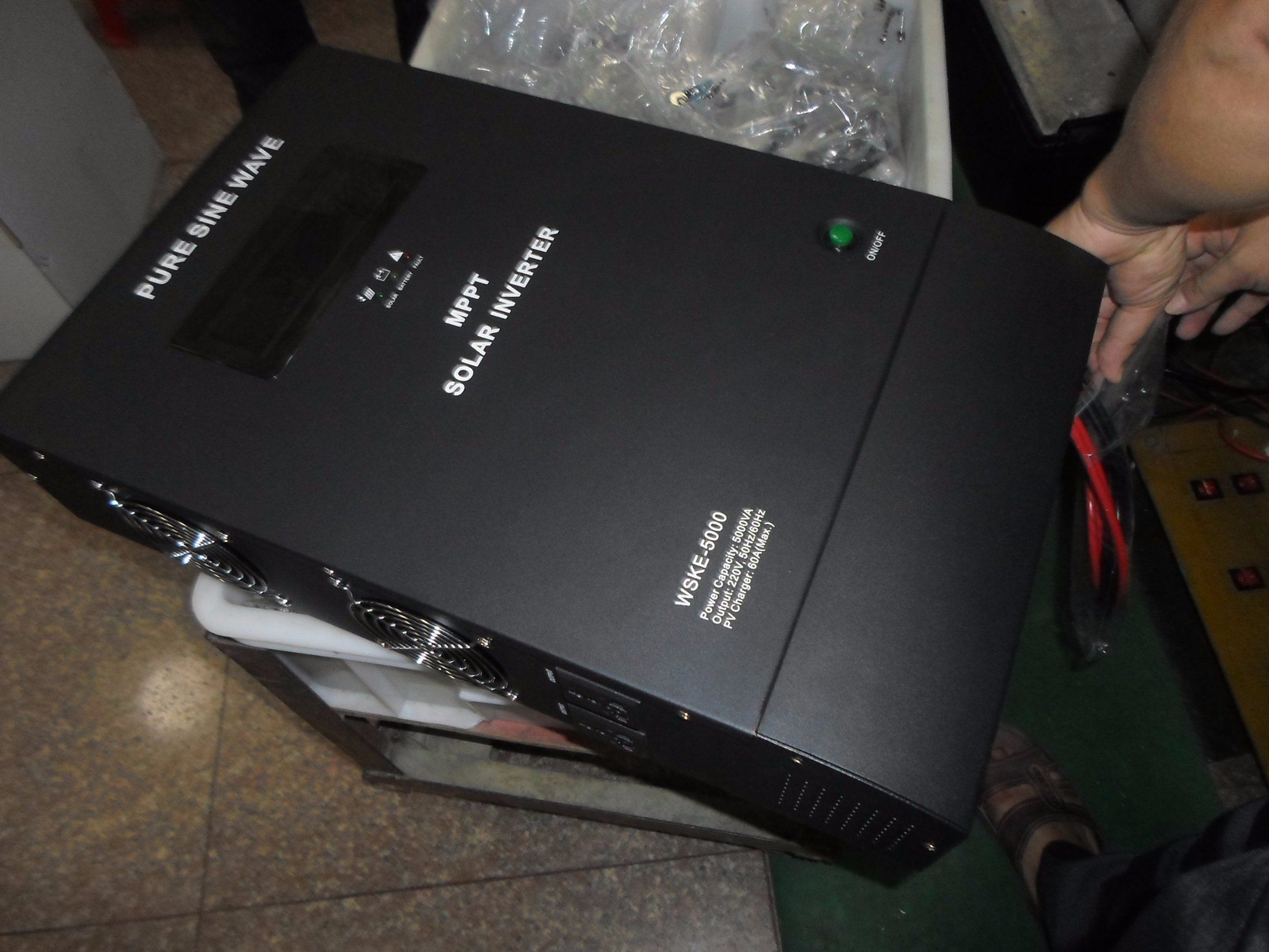 5000va with Built-in MPPT Solar Charge Controller Hybrid Solar Power Inverter