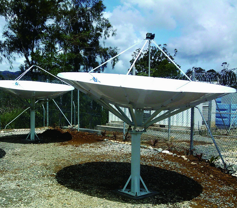 3.0m Prime Focus Rx Only Antenna