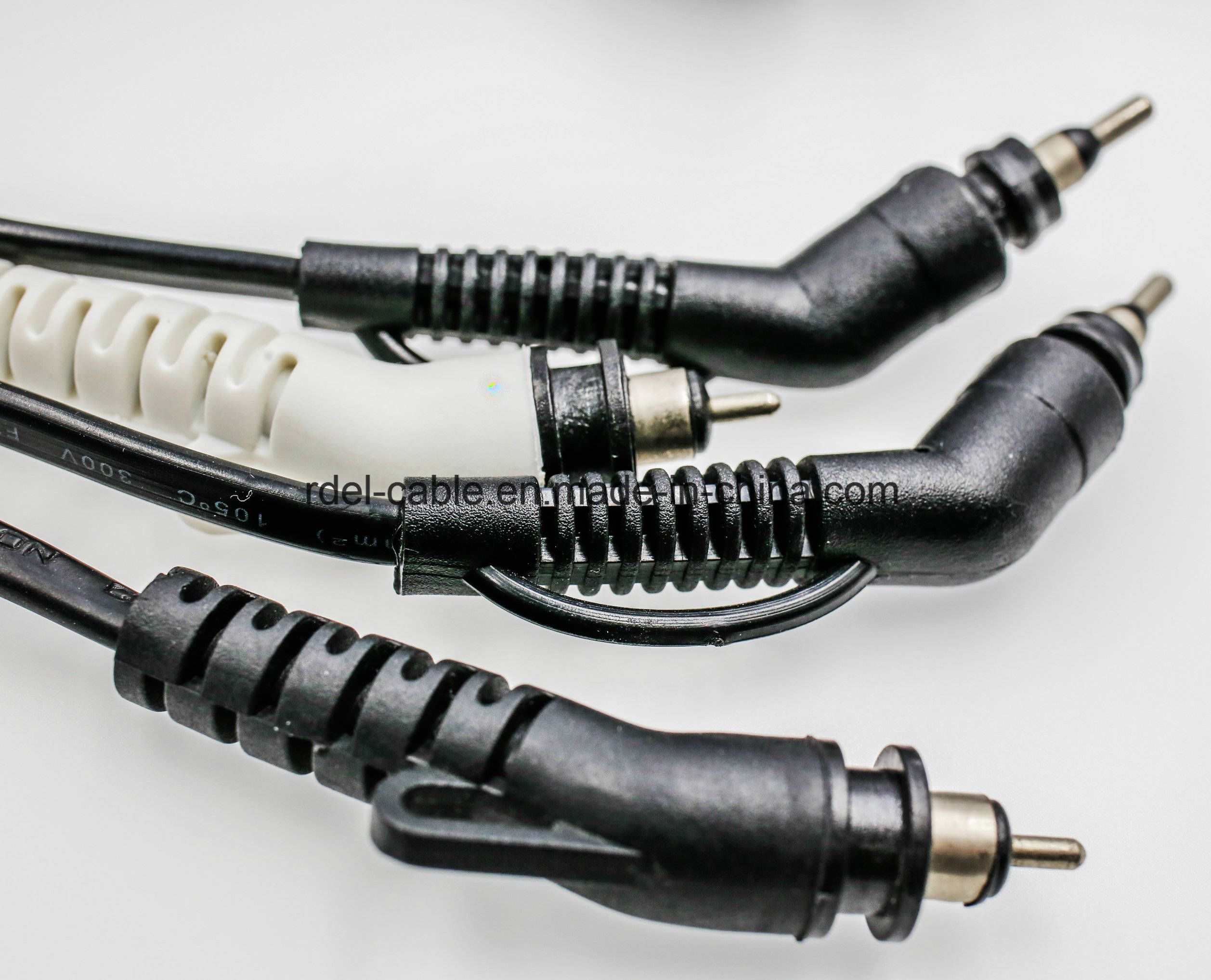 Power Swivel Cords with Plugs