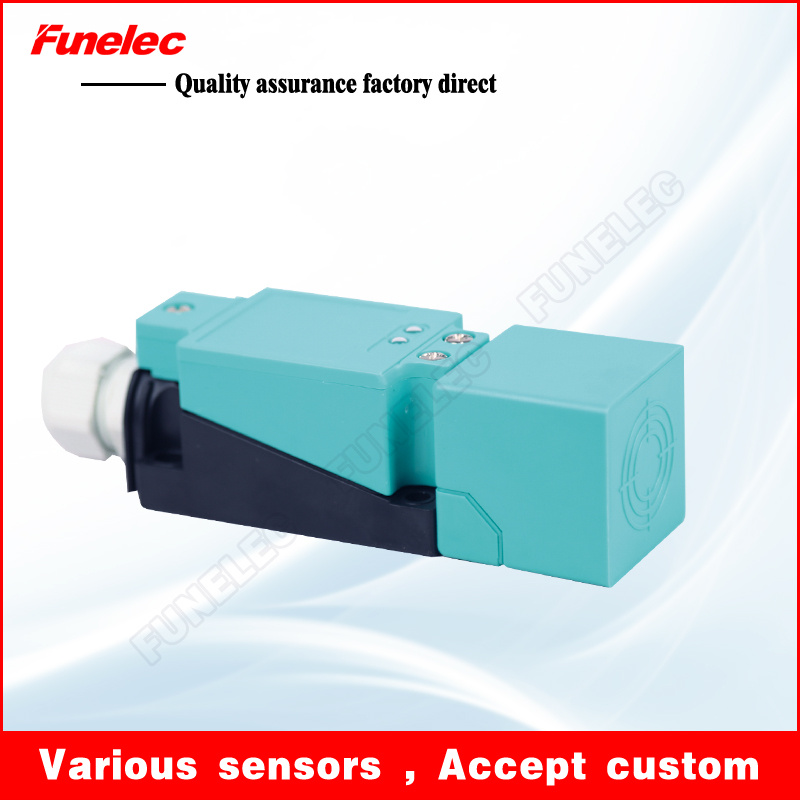Analog Output Inductive Sensor Combinatorial Proximity Sensor