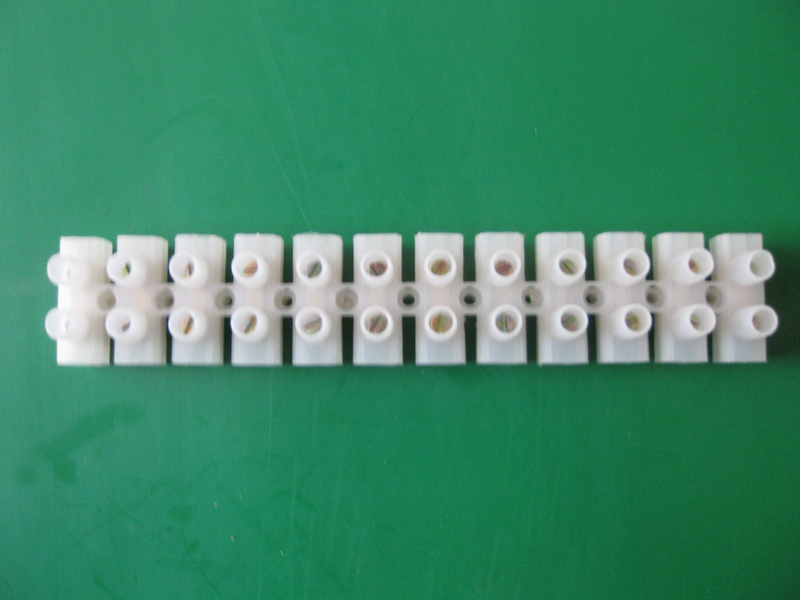 Cable Connector Strip Terminal Block - 12 Way 15 AMP - 10 on Strip