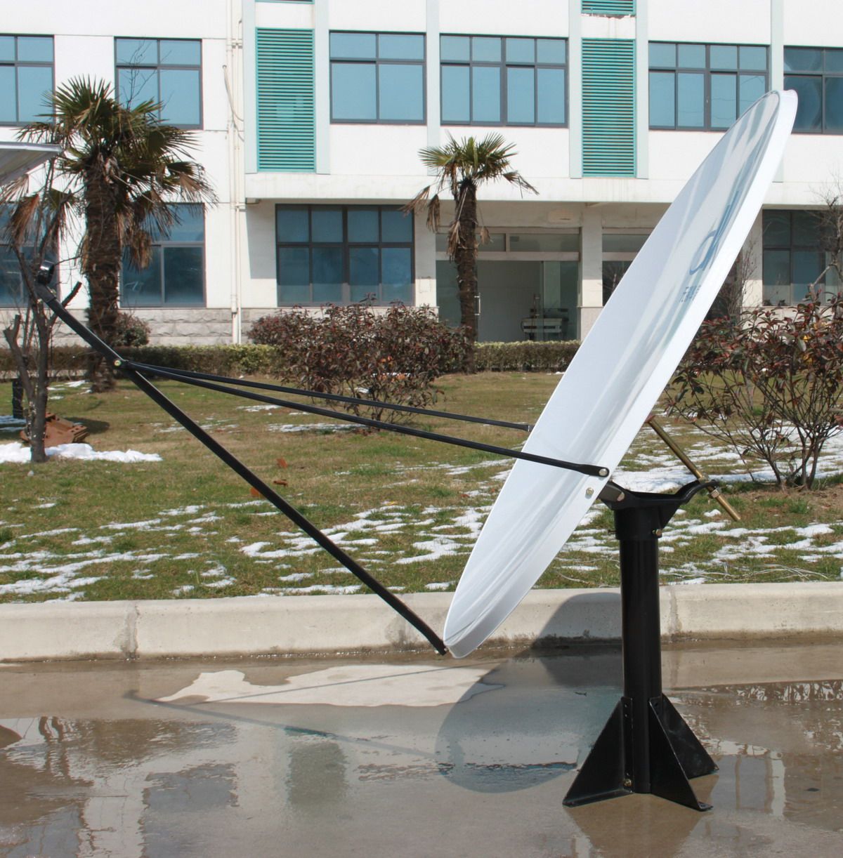 1.2m Offset Rx Only Dish Antenna