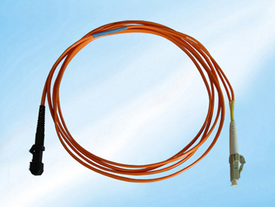 LC/Upc to Sc/APC Singlemode or Multimode Customized Optic Equipment Fiber Optic Patch Cord