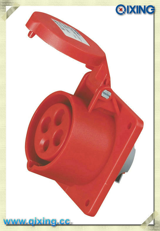 Ceeform 32A 230V 4p Panel Mounted Socket