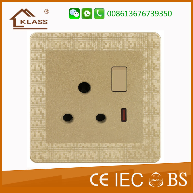 British Type 1 Gang 15A Switch Socket with Neon