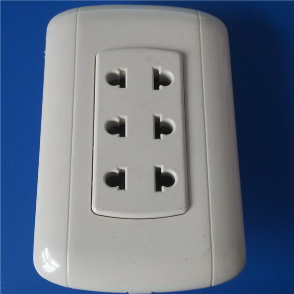 South America 3 Line ABS Wall Switch Socket (W-042)