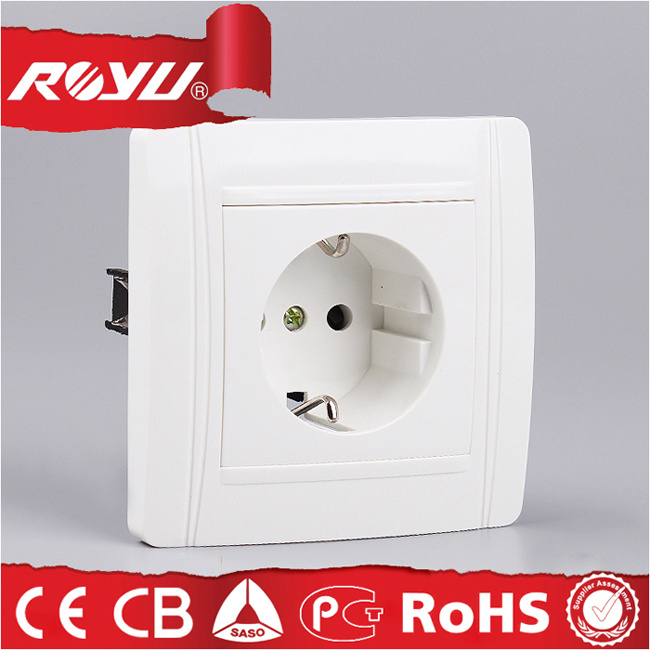 PC Materail 16A Schuko Germany Type Power Supply Socket
