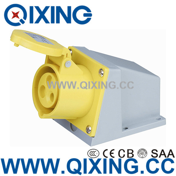 Cee/IEC 16A 3p Yellow Surface Mounted Socket
