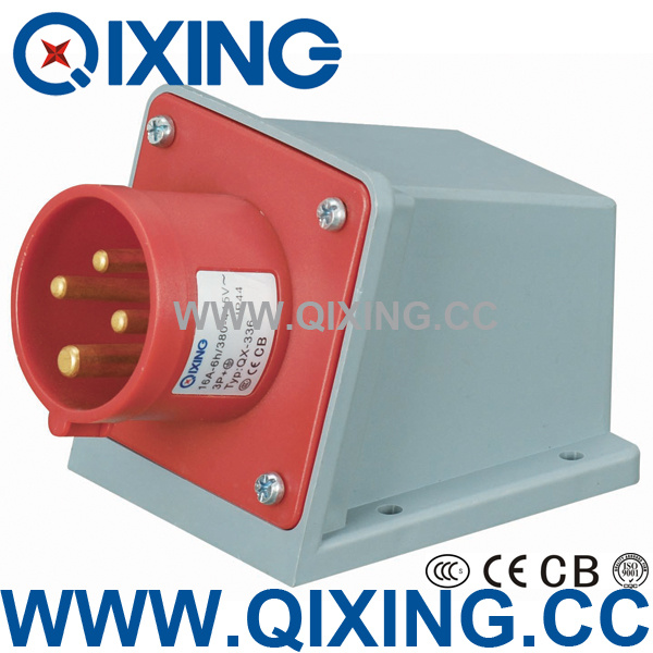 IP44 Surface Mounted Plug with CE Certification (QX-336)