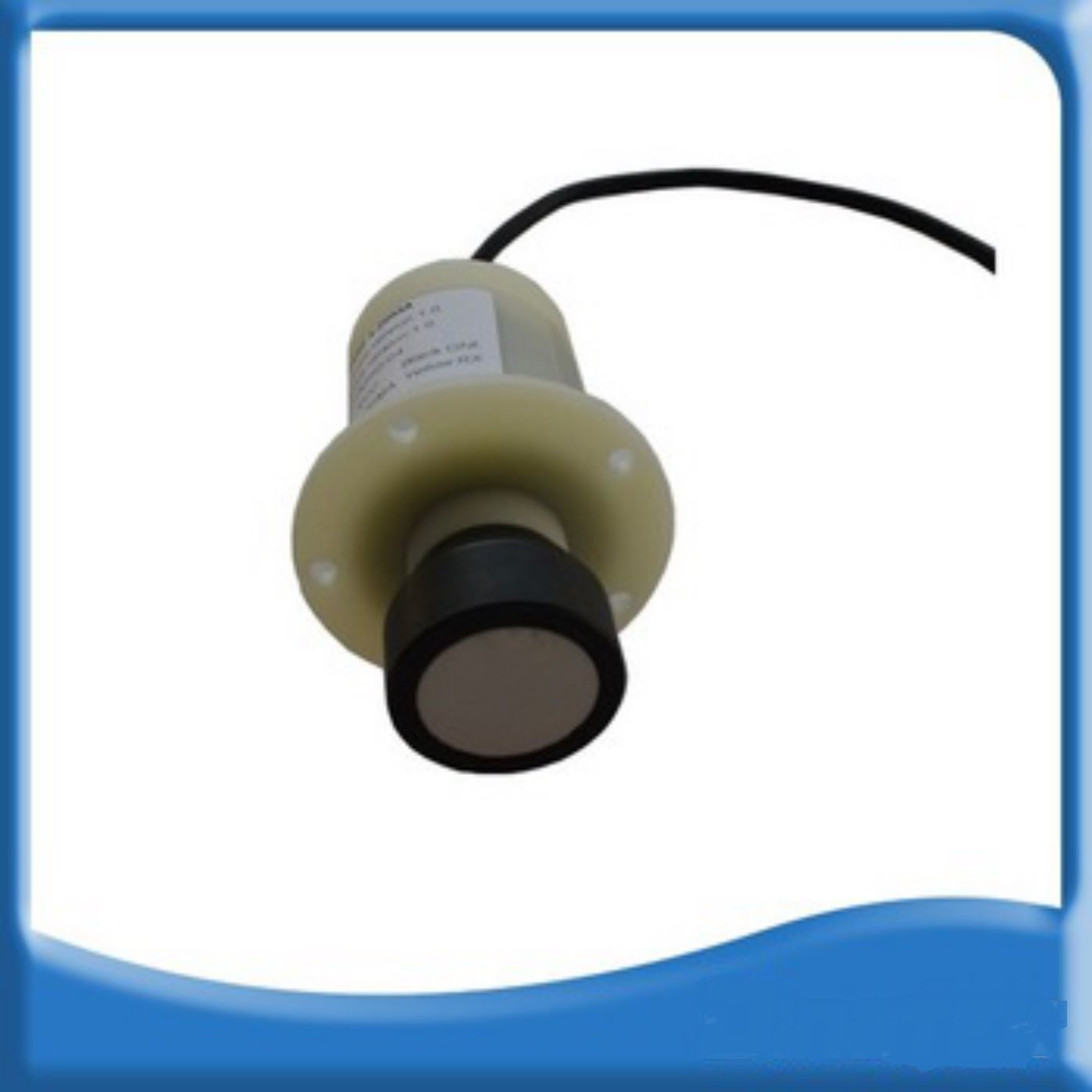 Ultrasonic Fuel Level Sensor for Fleet Management