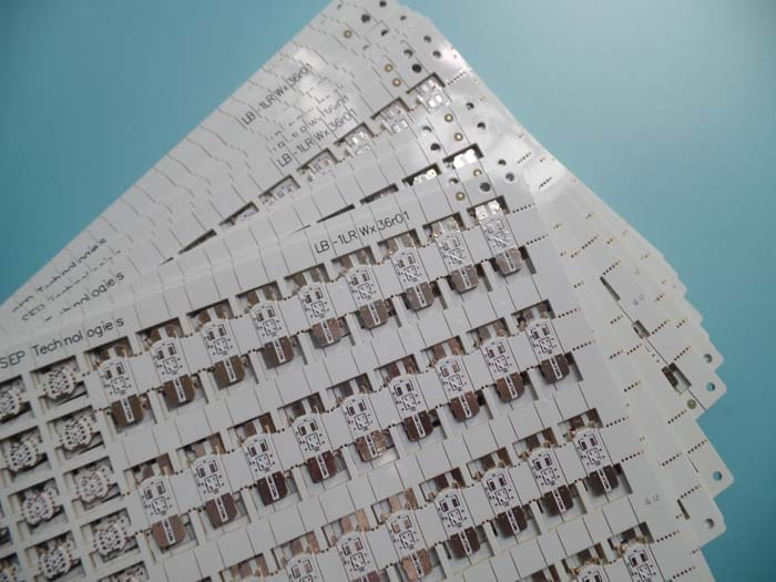Standard 4 Layer PCB White Solder Mask with 1.6mm Thick