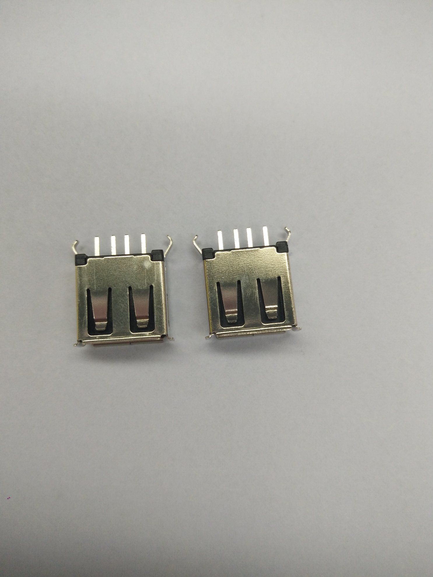 RoHS Female Gold Flash 180 DIP USB 2.0 Connector