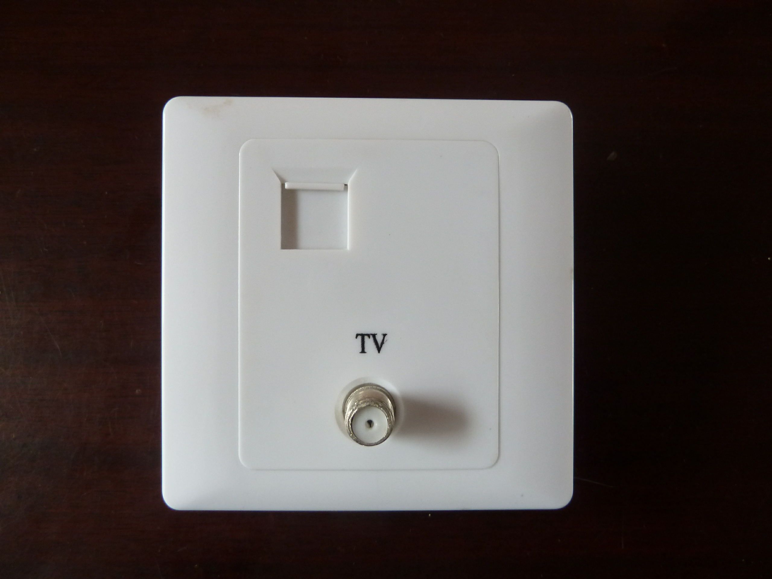 Quality Boutique Connector Socket Data Terminal (CATV)