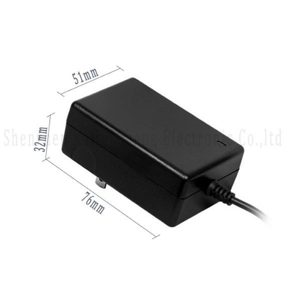 12V2a Au/EU/Us/UK Plug Universal AC/DC Adapter