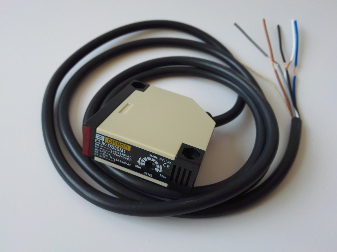 No/Nc Photoelectric Sensor E3jk-Ds30m1 DC24V Photoelectric Switch Sensor (diffuse type)