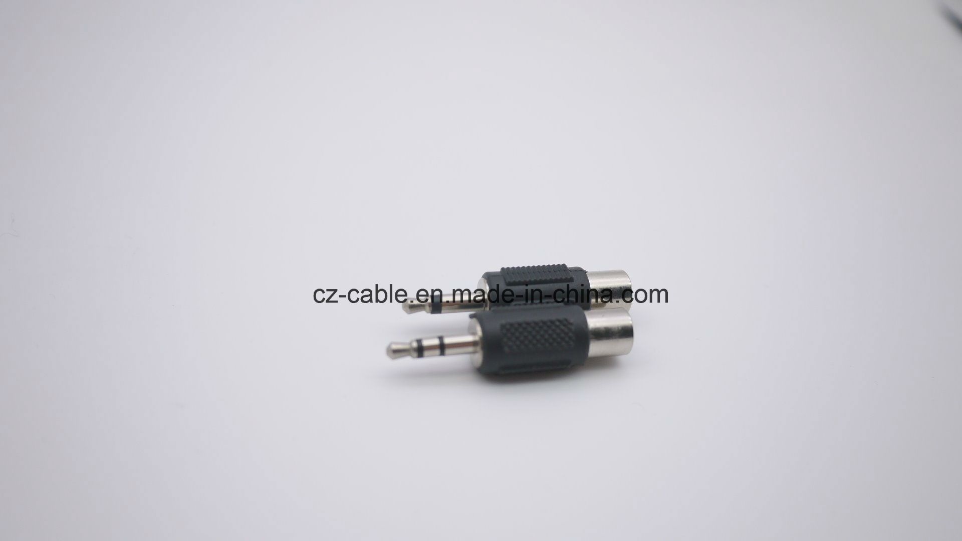 3.5mm Mono/Stereo Plug to RCA Jack
