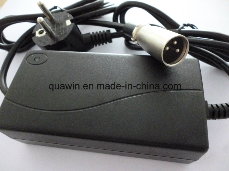 15V 3A Smart NiMH/NiCd Battery Charger