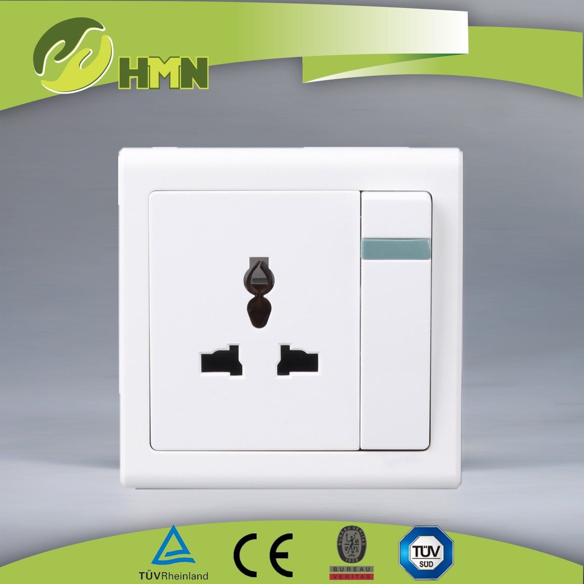 BS Approval British Standard International Socket with Switch