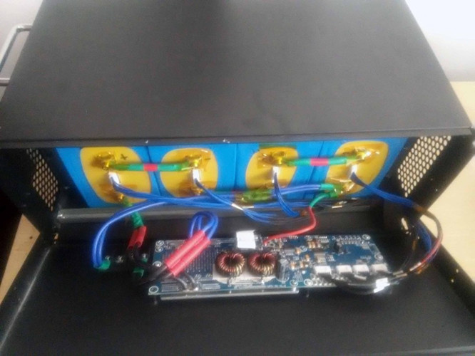 Battery Pack LiFePO4 96V 100ah Battery Pack for EV
