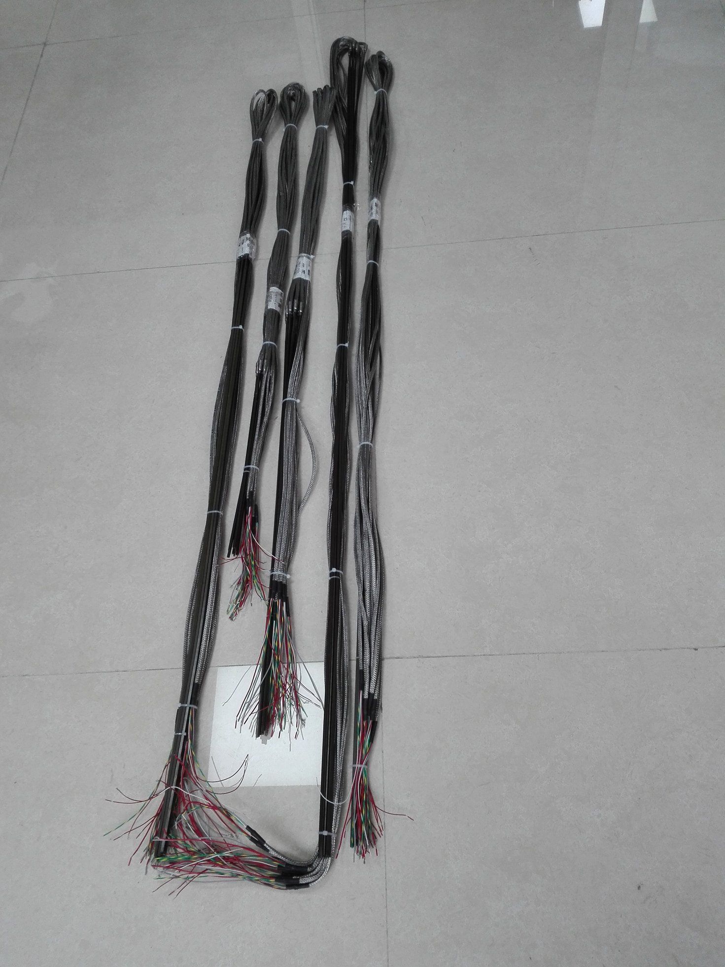 Straight Hot Runner Coil Heater for Plastic Extruder Machine
