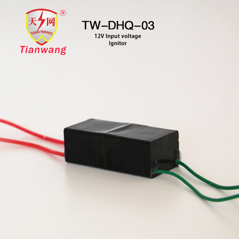 Universal Pulse High Voltage Ignitor for Mist and Fog Machine