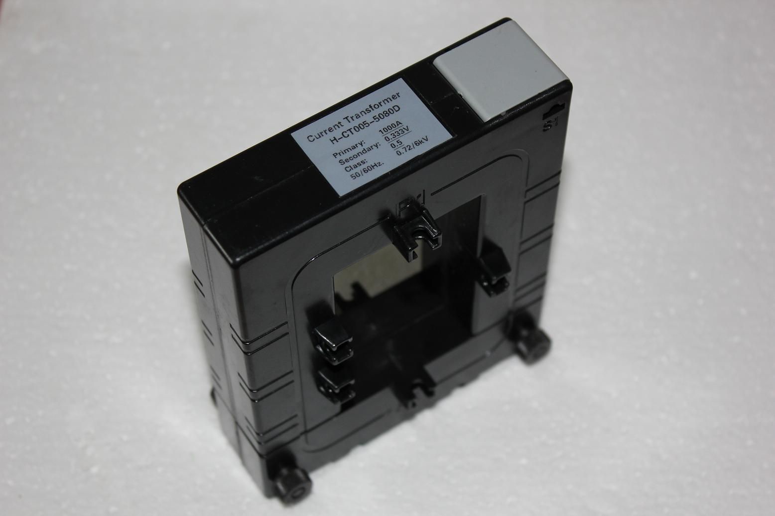 Open Current Transformer with 1000A/0.333V