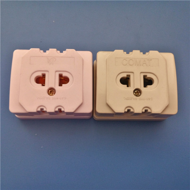 15A 250V Bakelite Material Copper Socket (W-077)