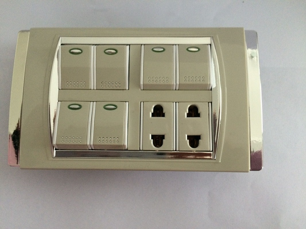 Ht-D20 Wall Socket and Switch