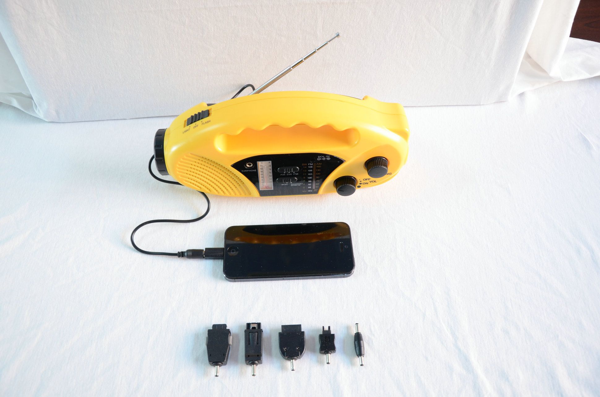 2015 Hot Selling Solar Dynamo Charge for Phone Radio