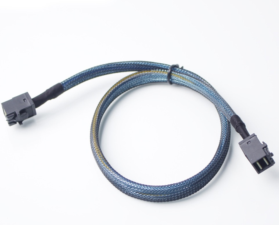 Internal HD Minisas to HD Minisas Cable Assembly