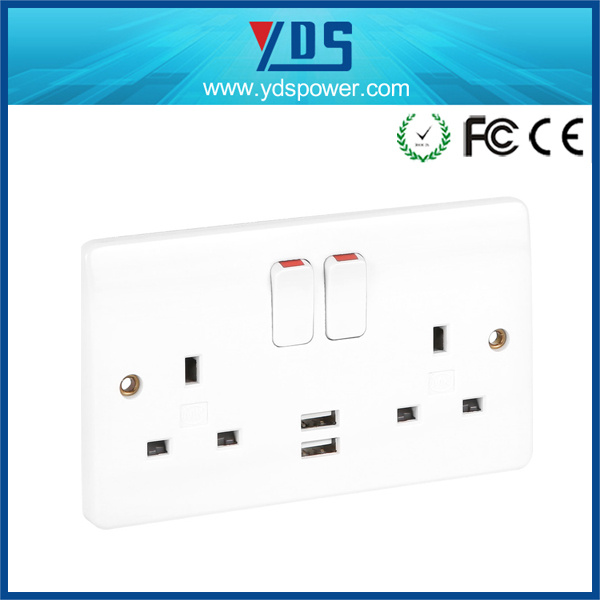 13A 5V 2.1A Double UK USB Wall Socket