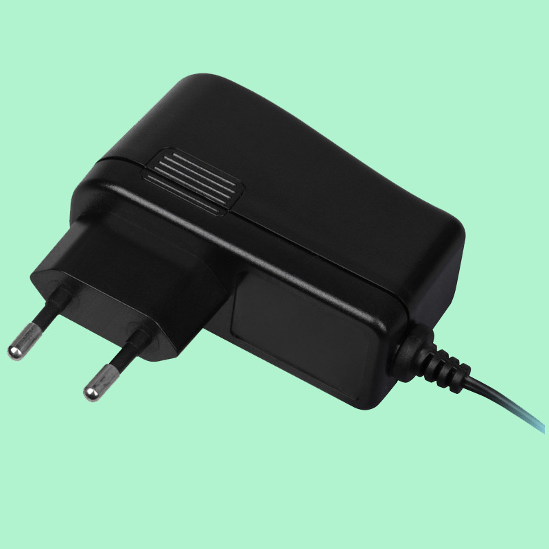 15.6W Universal AC/DC Adapter for Switching Power Supply Black