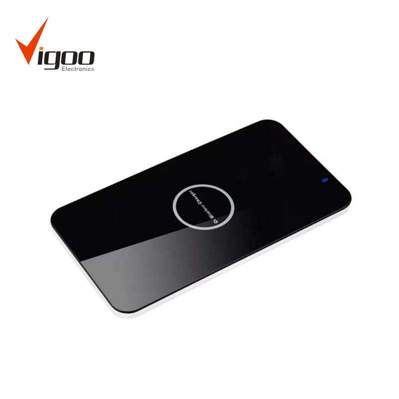 Mobile Phone Charger Qi Wireless Charger Compitable with Qi Standard