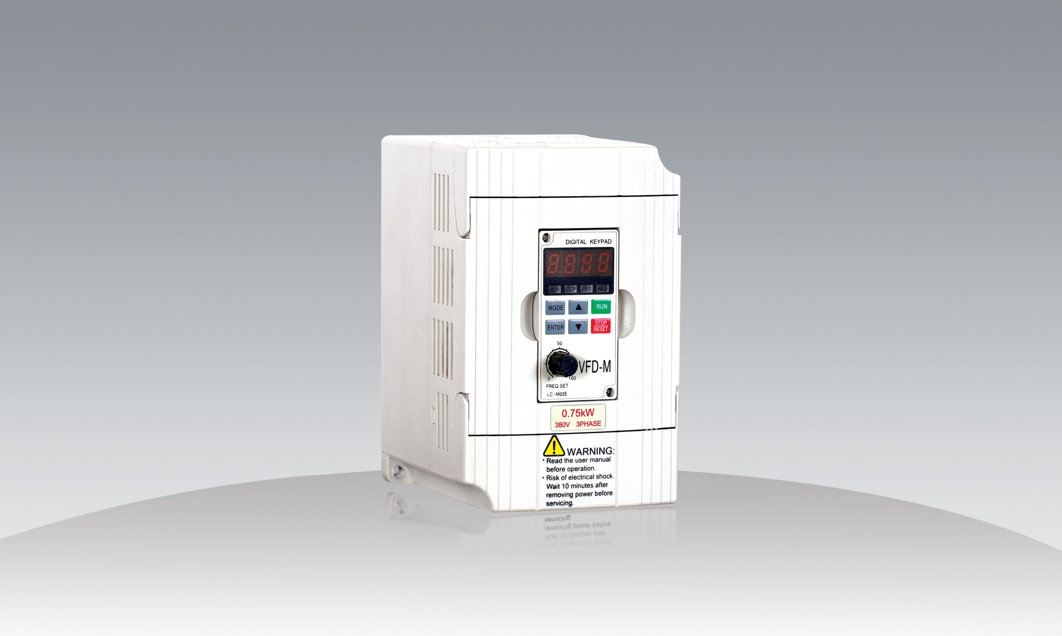 Similar Delta VFD-M Frequency Inverter/VFD