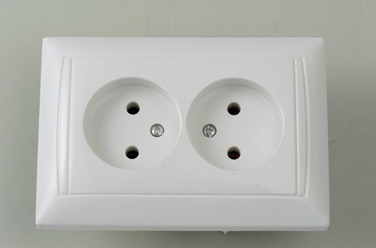 European Double Socket Outlet 8102