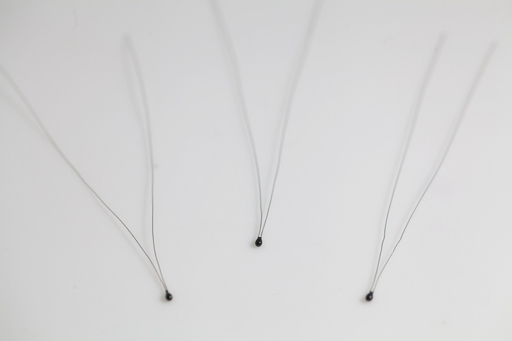 High Precision Ntc Thermistor with Bare or Polyurethane Cover Cp Lead Wire
