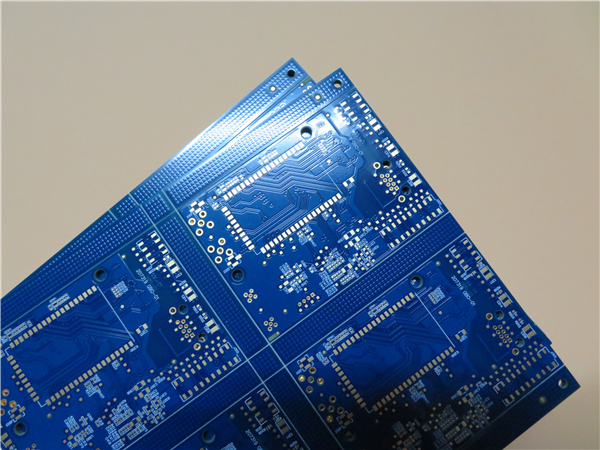 Multilayer PCB Bulit on Tg 170º C Fr4 with Fast Turnaround