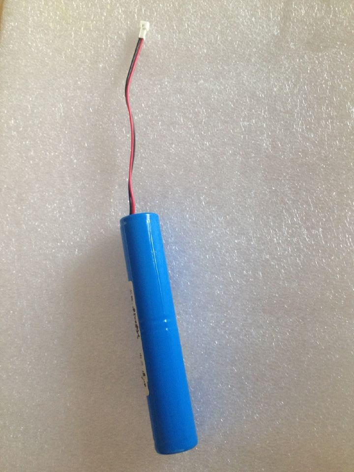 7.4V 2200mAh Twin Side by Side 18650 Lithium Battery Pack