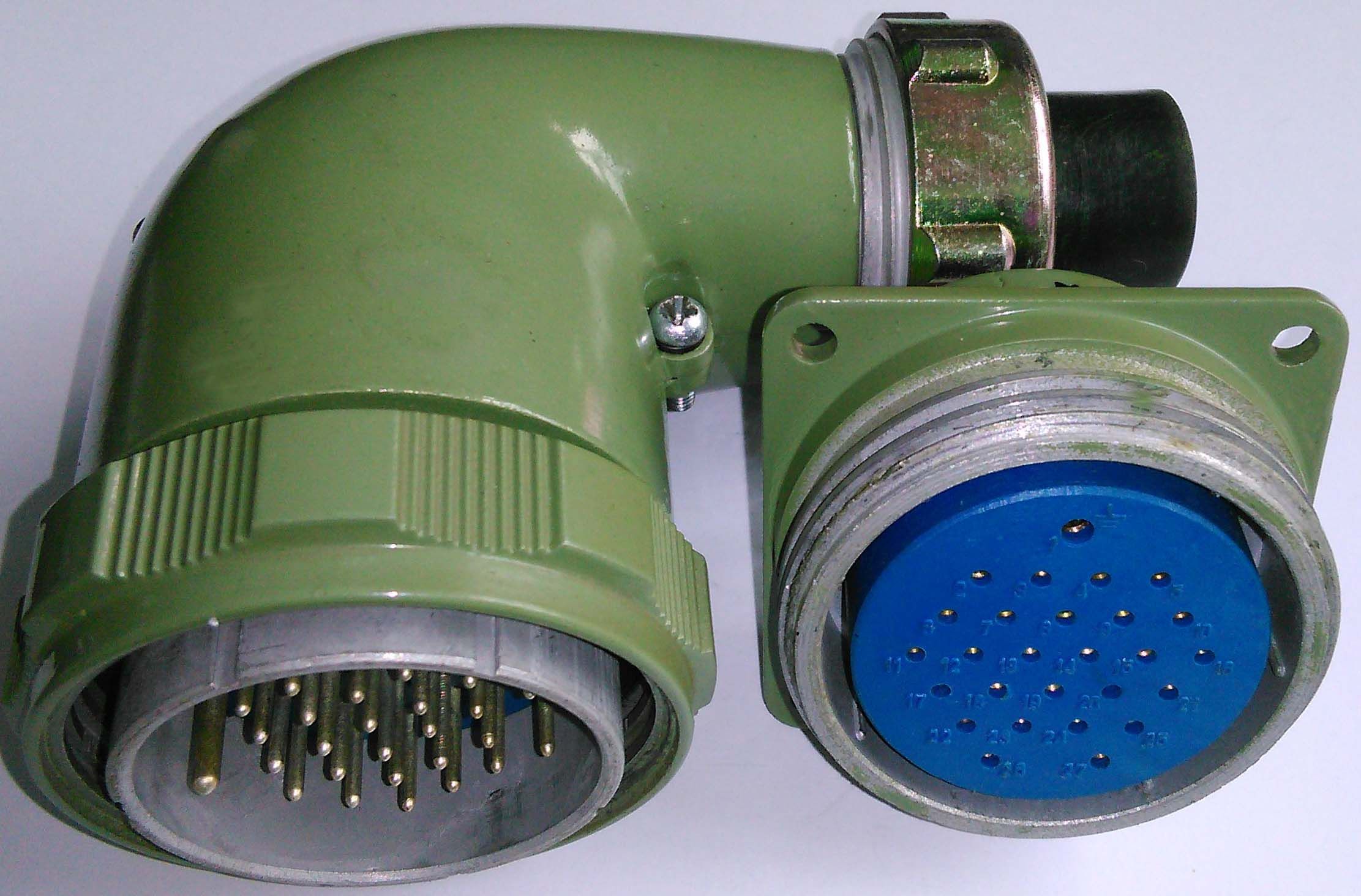 Yd48 Series Rain Proof Connectors