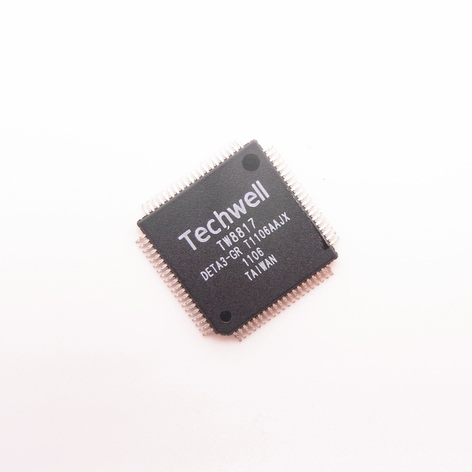 Tw8817 Electronic Components IC