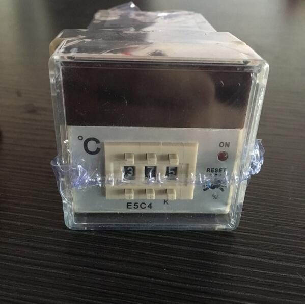 E5c4 Omron Digital Pid Temperature Controller AC 220V Temperature Range 0-399 Degree