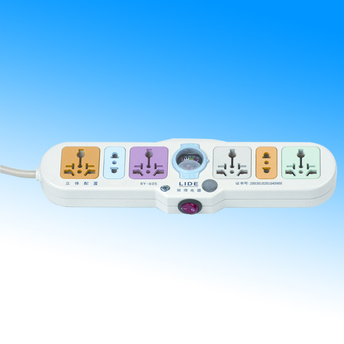 Ry-605 Universal Extension Socket with 3 Meter Wire