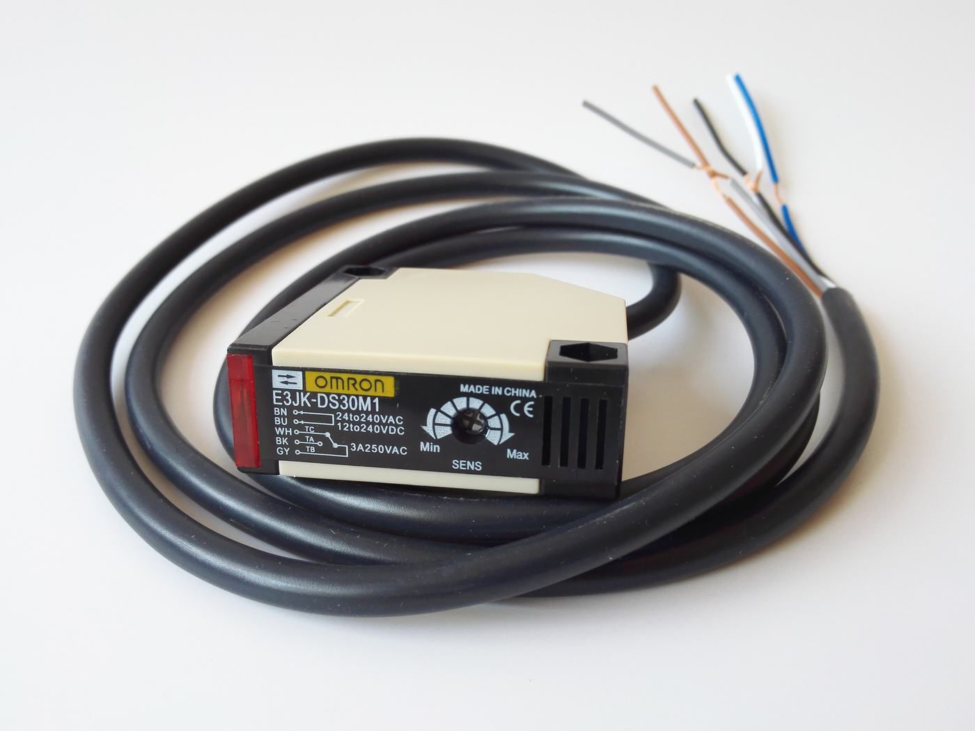 No /Nc Relay Output Photoelectric Sensor E3jk-Ds30m1 DC24V Photoelectric Switch Sensor