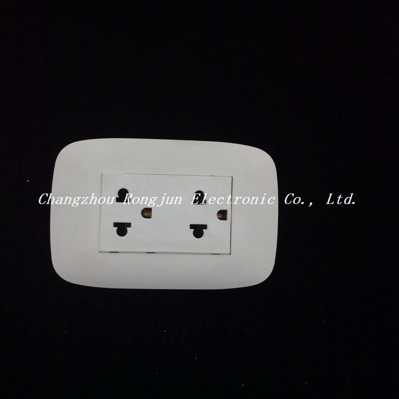 10A 250V ABS Copper with Ground Wall Sockets (CN-008)