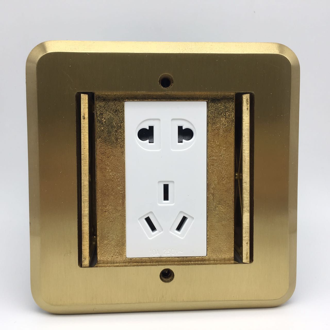 Muti-Function Copper Alloy 120*120mm 250V/10A Floor Socket Outlet