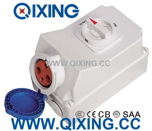 IP44 63A 3p 230V IEC Socket with Switch