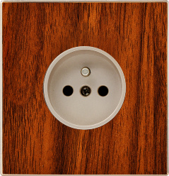 British Standard French-Style Wall Socket Flat (N5)