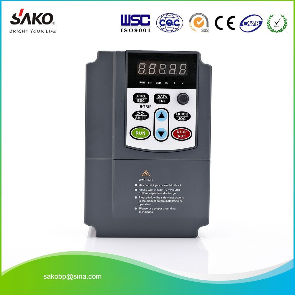 Sako DC Input 230V AC Triple (3) Phase Output 0.75kw 1HP Photovoltaic Solar Pool Water Pump Inverter