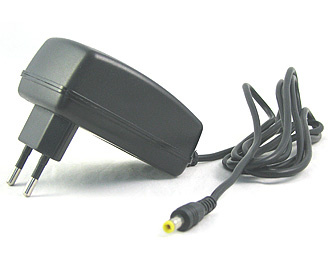 20V 2A Travel Charger EU (AC-01)